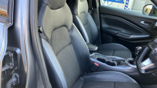 Nissan Juke 1.0 DiG-T 114 N-Connecta 5dr Petrol Hatchback